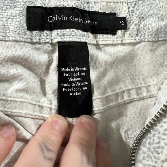 Calvin Klein snake pattern jeans, size 12 - Picture 4 of 7